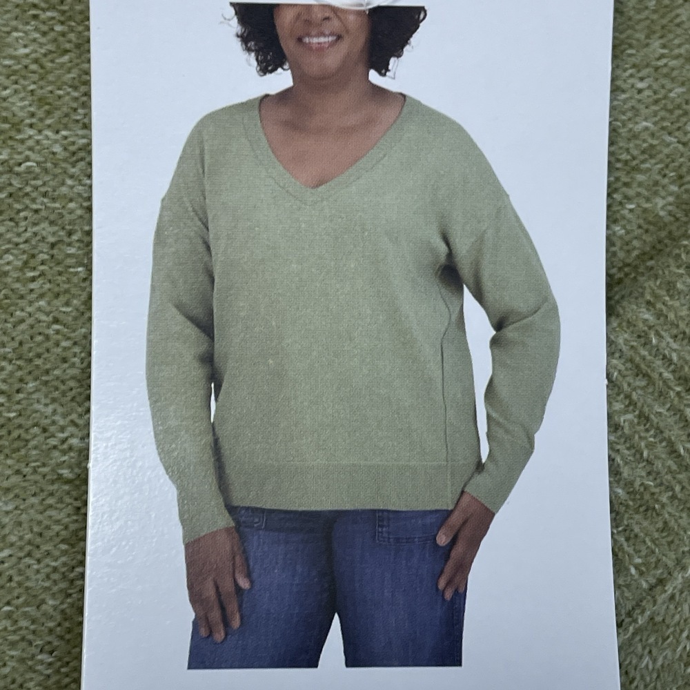 Lucky Brand Women’s XXL V-Neck Pullover Sweater Olive Night H0392
